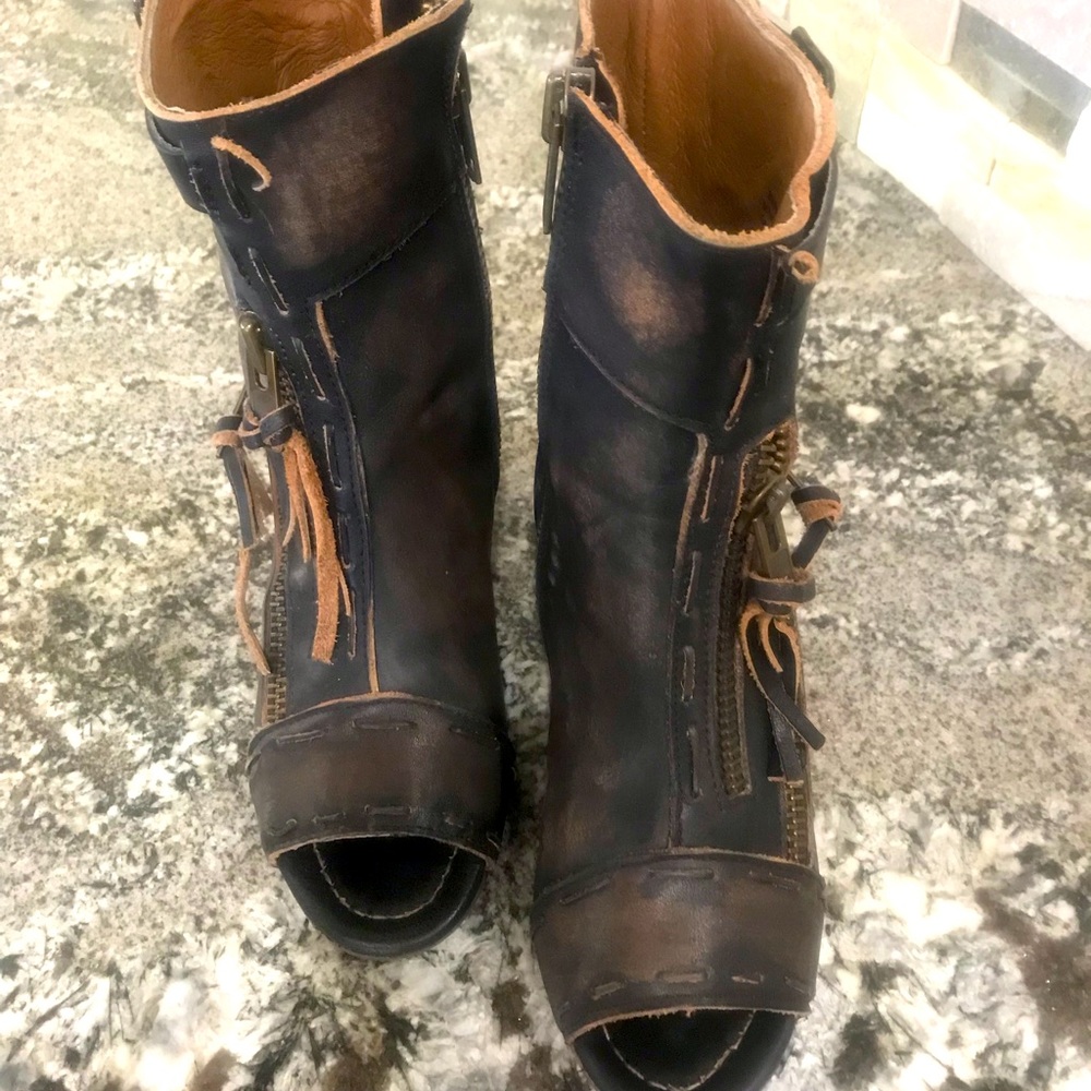 Freebird Zombies almost new and great condition